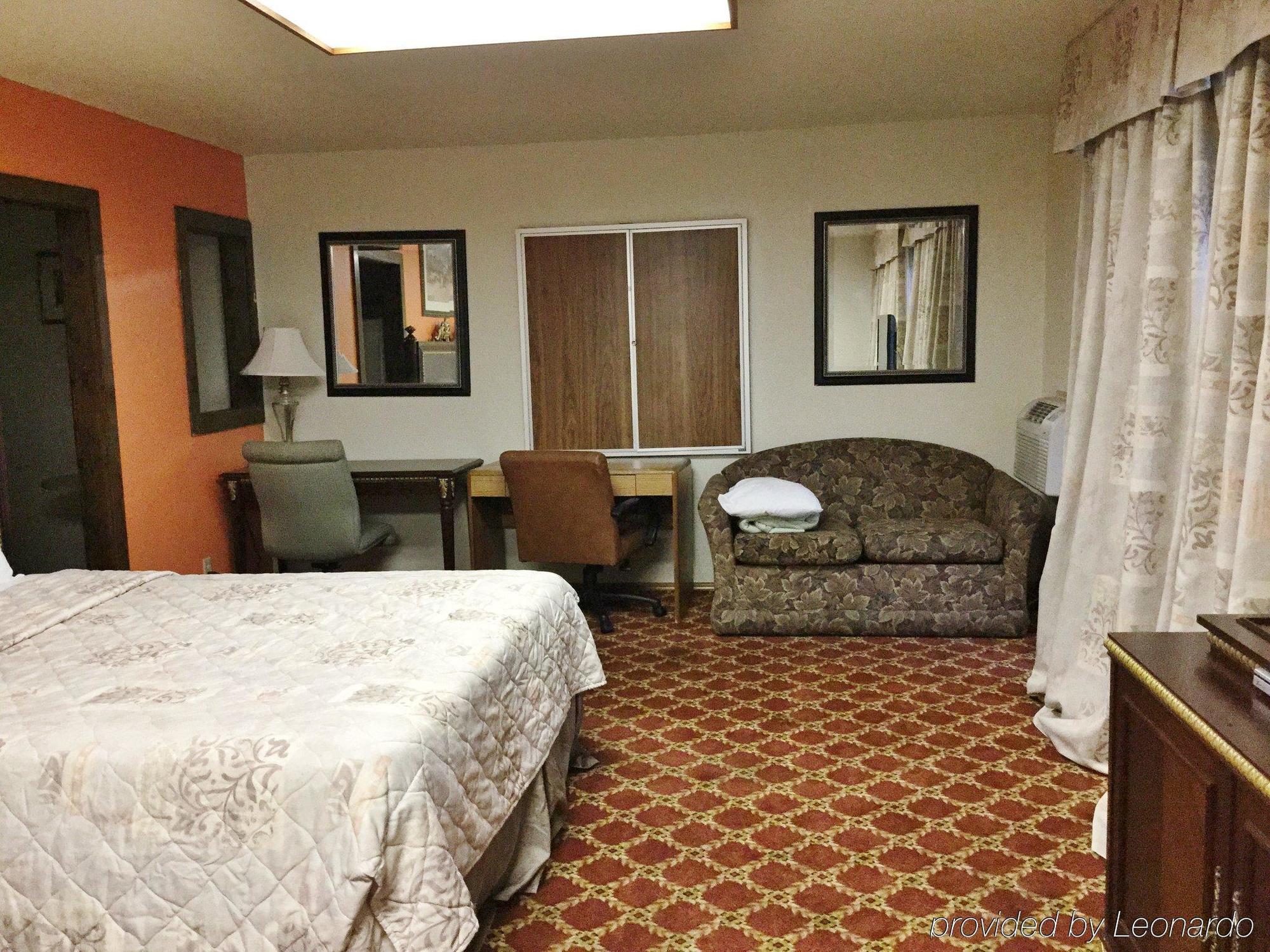 Americas Best Inn & Suites Urbana Eksteriør billede