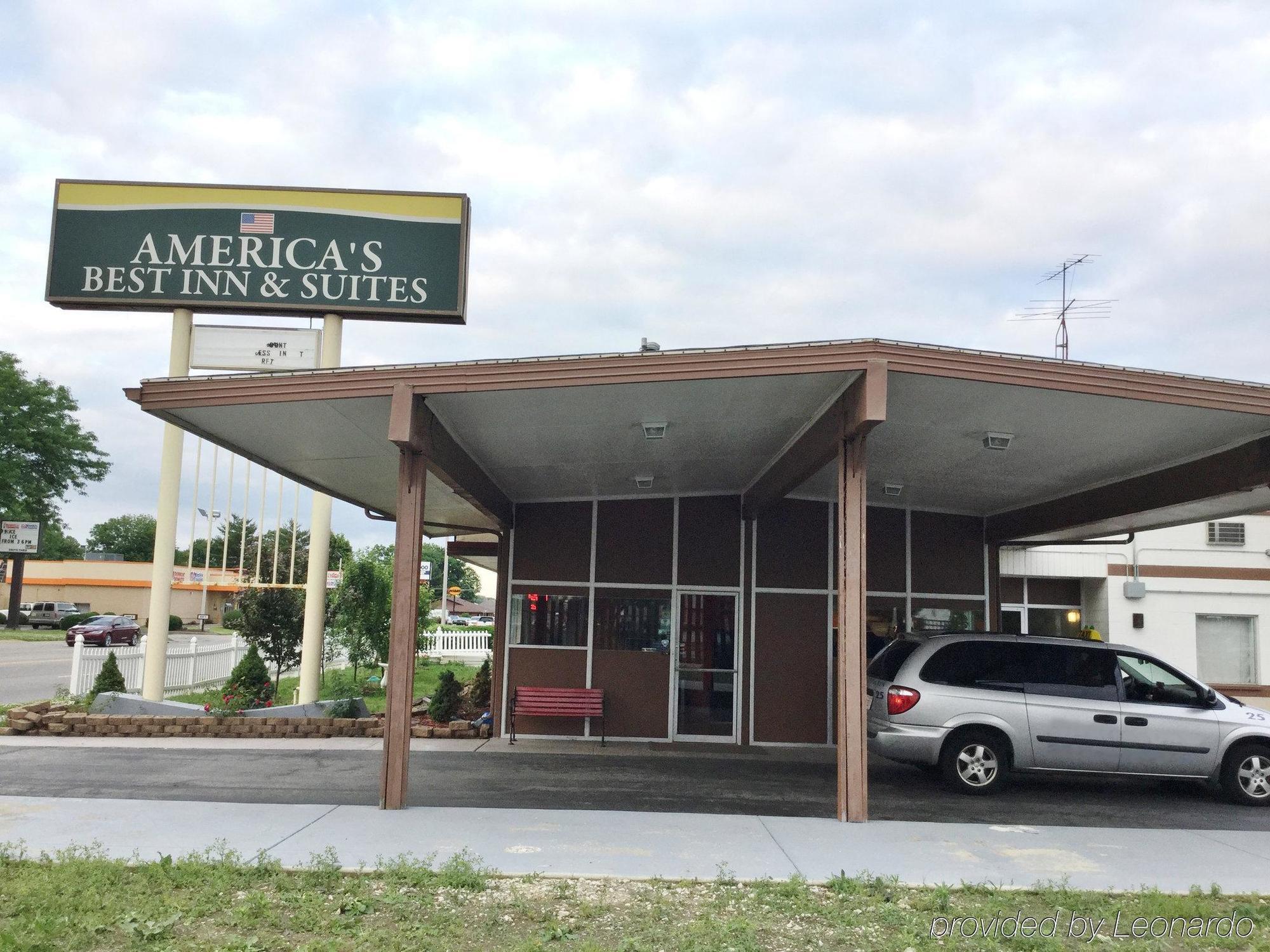 Americas Best Inn & Suites Urbana Eksteriør billede