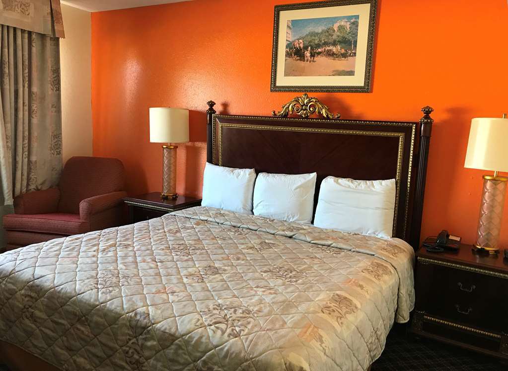 Americas Best Inn & Suites Urbana Værelse billede