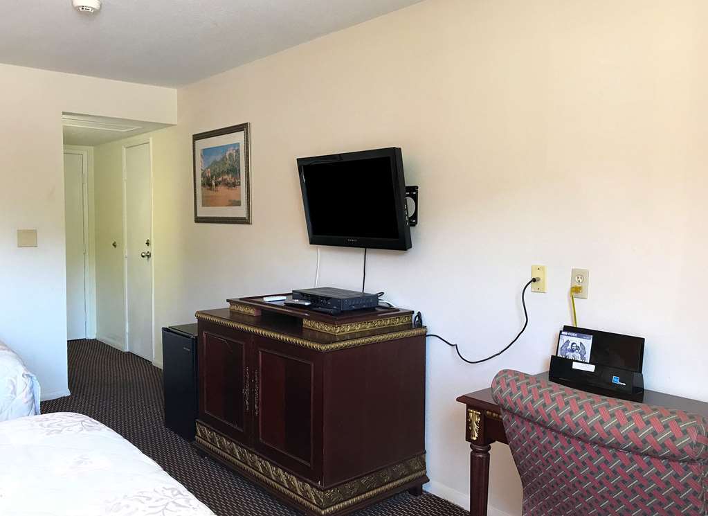 Americas Best Inn & Suites Urbana Værelse billede