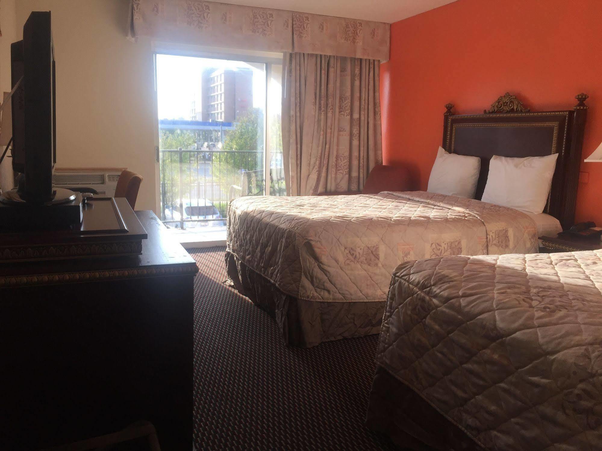 Americas Best Inn & Suites Urbana Eksteriør billede